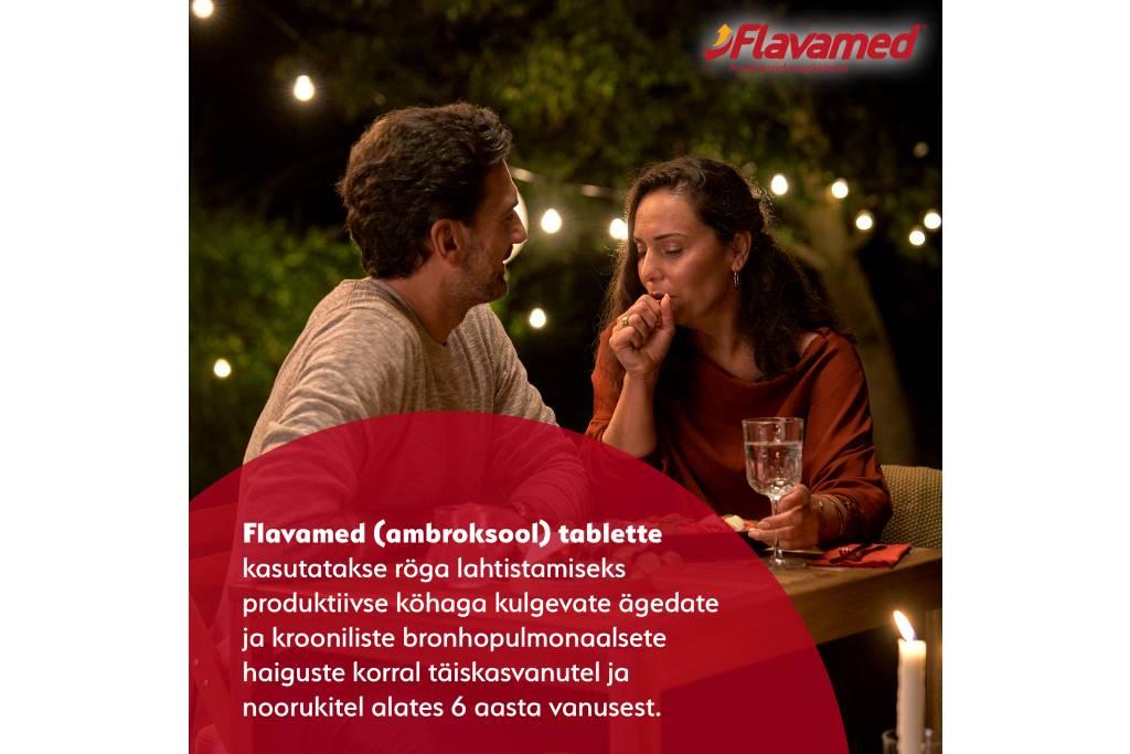 Isa ja ema söövad õhtust, ema hakkab köhima